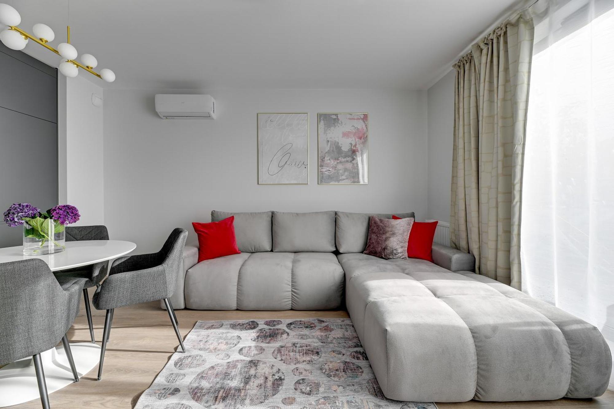 Lion Apartments - Premium Apartments With Parking In The Center Of Gdansk — Photos 3